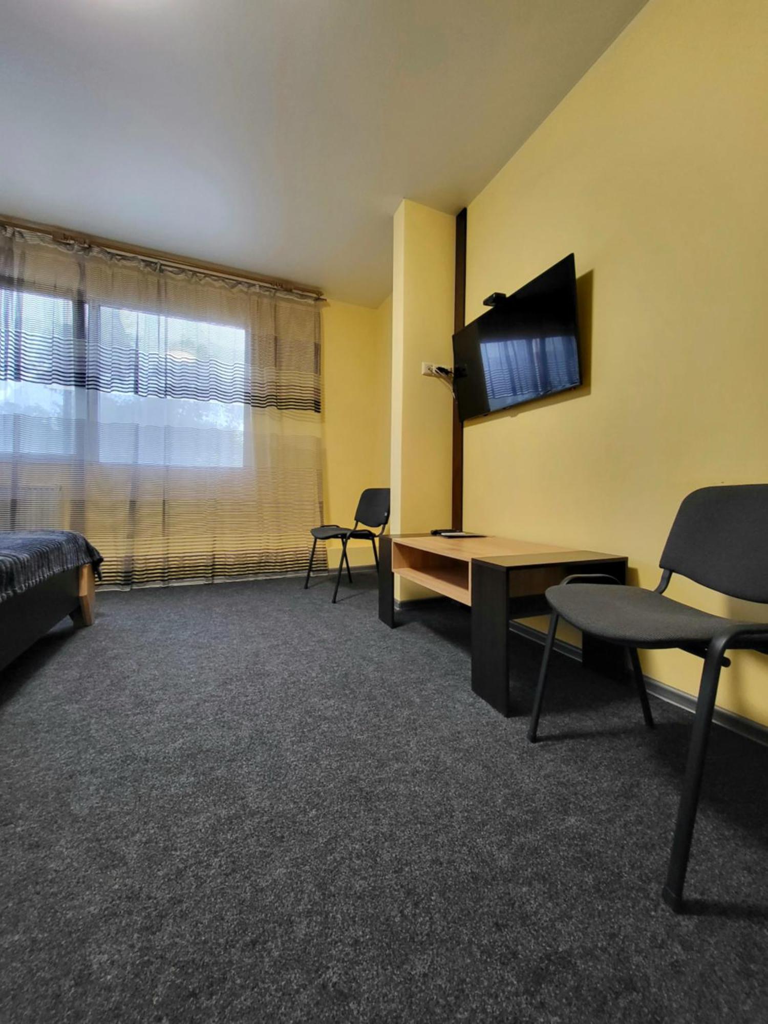 Hotel Амстердам Khmelʼnytsʼkyy Exterior foto